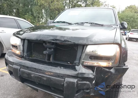 2002 Chevrolet Trailblazer Ext Lt from USA, damaged, VIN 1GNET16S226129019